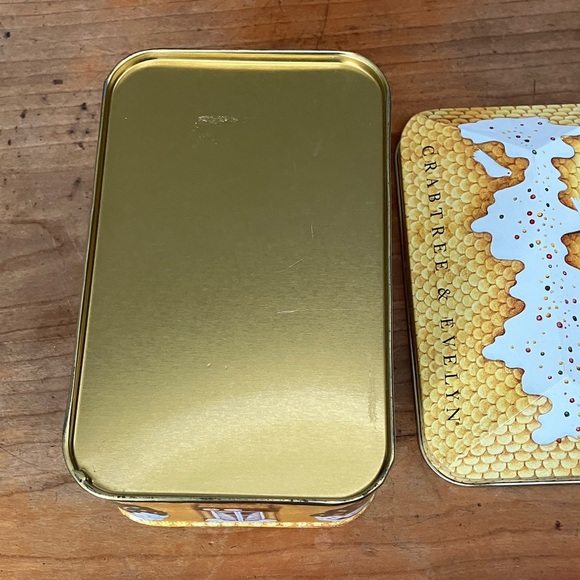 Crabtree & Evelyn Decorative Storage Tin - Multicolor - Picture 7 of 10